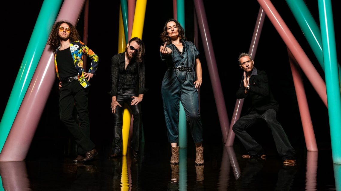 DISCOZERO, nouveau vidéoclip « Mary & Jesse & » à découvrir, premier album annonc