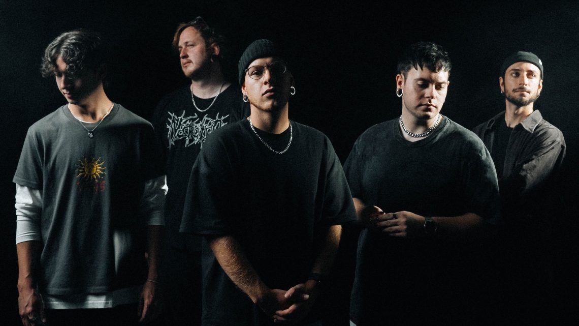 MAYFLOWER, nouveau vidéoclip « Caution To The Wind » à découvrir