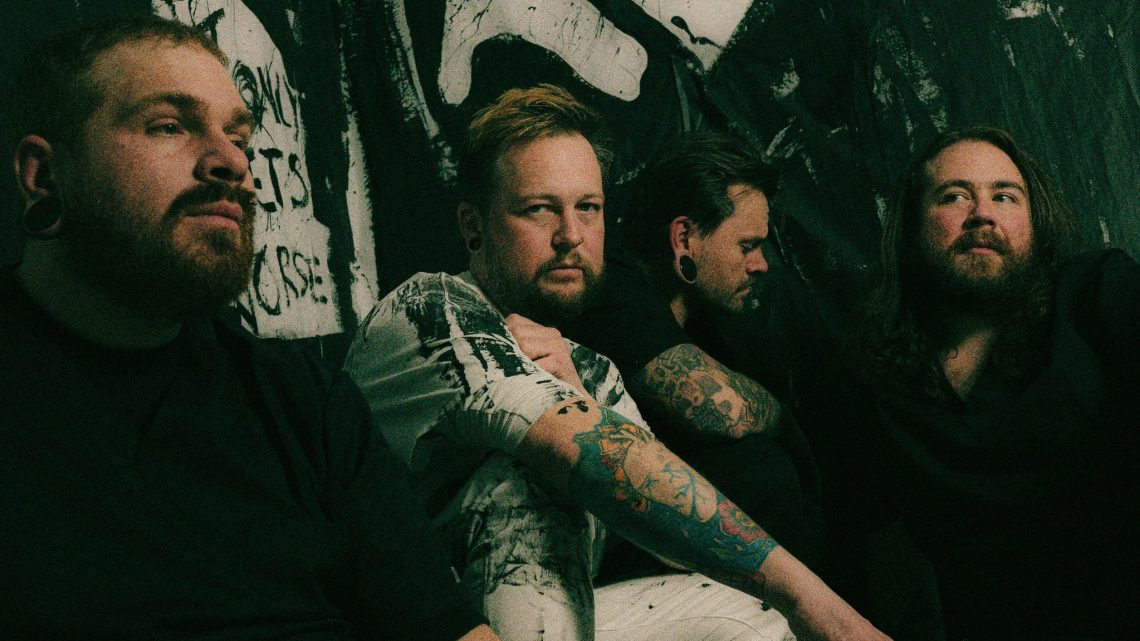 DISSOLVE US, nouveau vidéoclip « Collapse » à découvrir