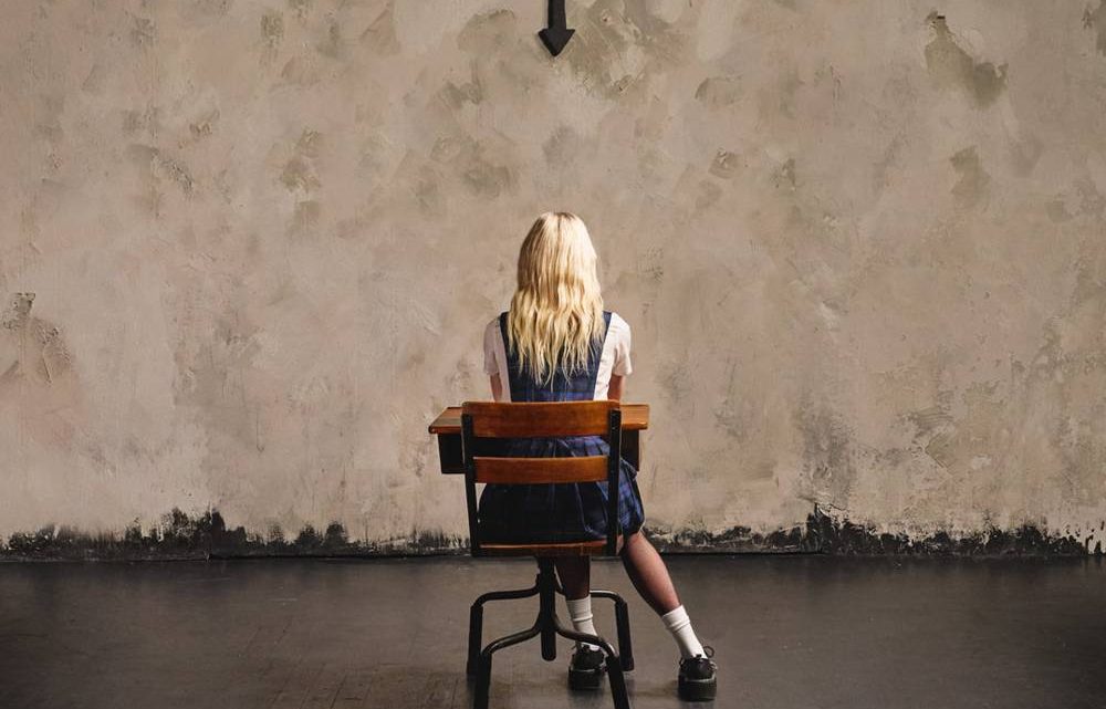 Dear God, THE PRETTY RECKLESS