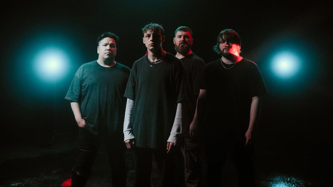 TWO SIDES OF ME, nouveau vidéoclip « Sending Signals » à découvrir