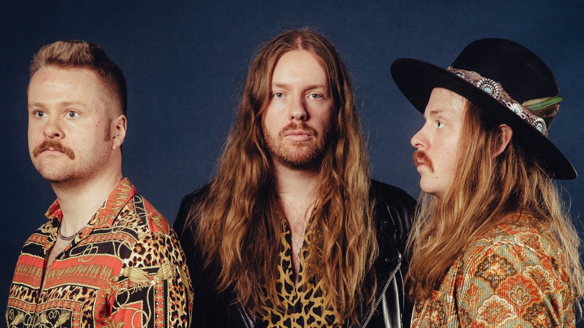 Interview avec Óskar Logi Águstsson, chanteur / guitariste du groupe THE VINTAGE CARAVAN