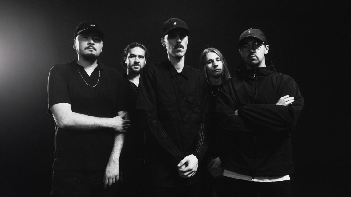 SAMYRA, nouveau vidéoclip « Bury Me in Red » à découvrir
