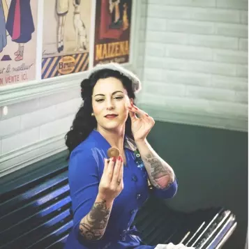 Marion - Gracefully
