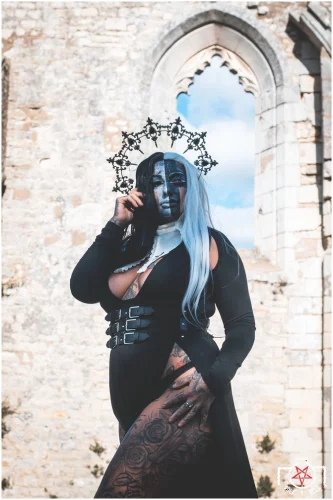 Crowned-In-Shadows-15