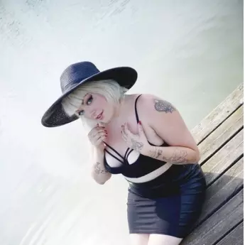 Mélanie B., BAD BLONDIE