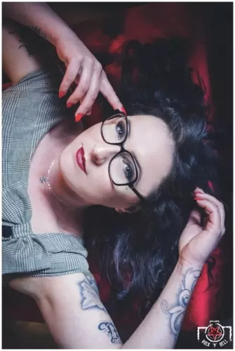 Annabel B., SOMEWHERE IN TIME