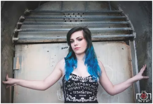 Florianne, BLUE STONE