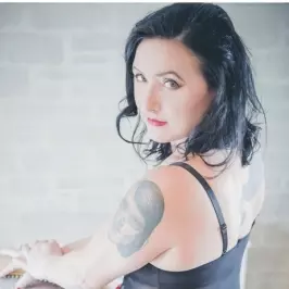 Annabel B., COME ON BABY, LIGHT MY FIRE
