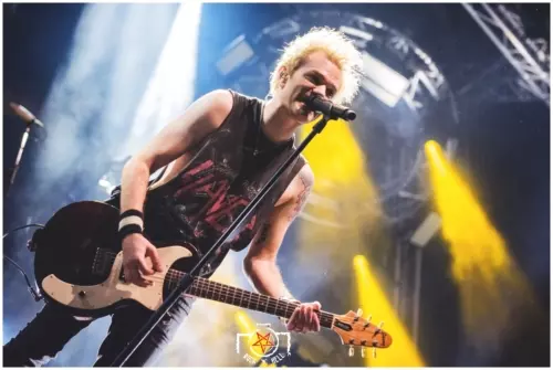 Hellfest 2019 - Day I - SUM 41