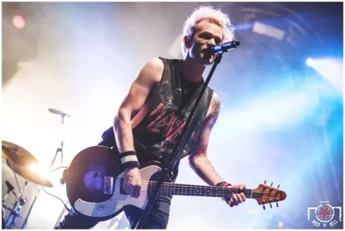 Hellfest 2019 - Day I - SUM 41