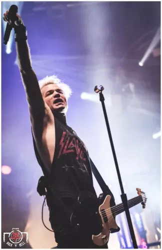Hellfest 2019 - Day I - SUM 41