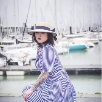 Annabel B., DO YOU SEA ME?
