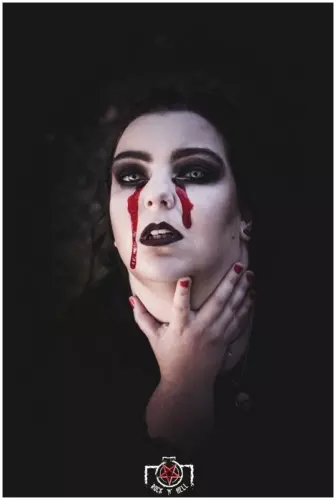 Halloween - Chapter I - VAMPYRES (HAIL THE APOCALYPSE))