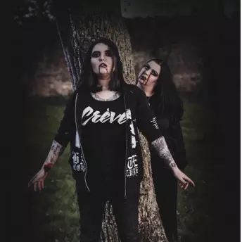 Halloween - Chapter I - VAMPYRES (HAIL THE APOCALYPSE))