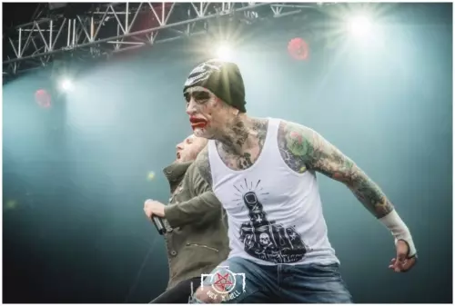 Hellfest 2016 - Day I - Le Bal Des Enragés