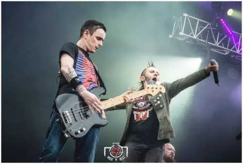 Hellfest 2016 - Day I - Le Bal Des Enragés