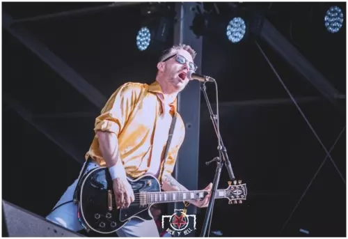 Hellfest 2019 - Day I - Me First And The Gimme Gimmes