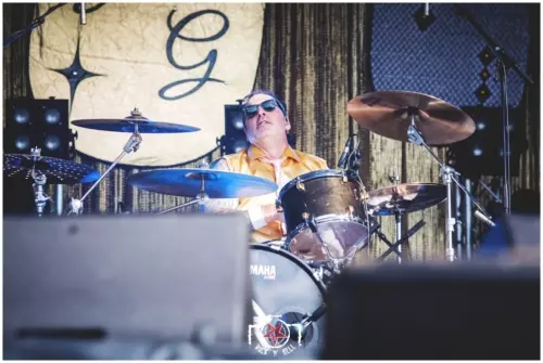 Hellfest 2019 - Day I - Me First And The Gimme Gimmes