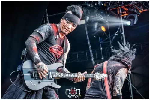 Hellfest 2016 - Day II - Sixx AM