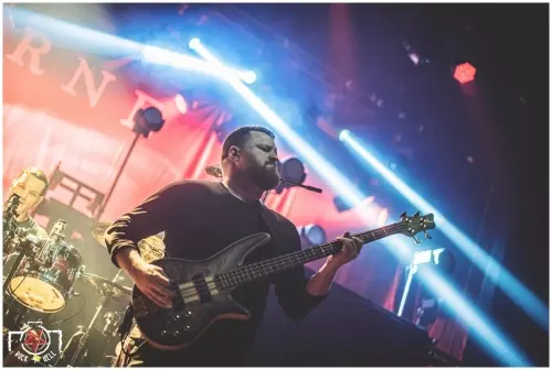 URNE @ La Sirène, La rochelle 27.03.24