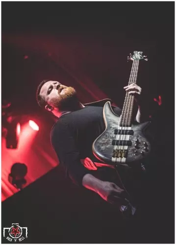 URNE @ La Sirène, La rochelle 27.03.24