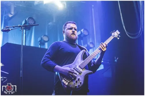 URNE @ La Sirène, La rochelle 27.03.24