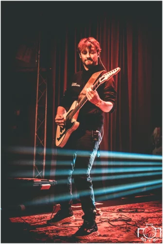 Lone Survivors @ Crossroad, La Rochelle 12.12.25