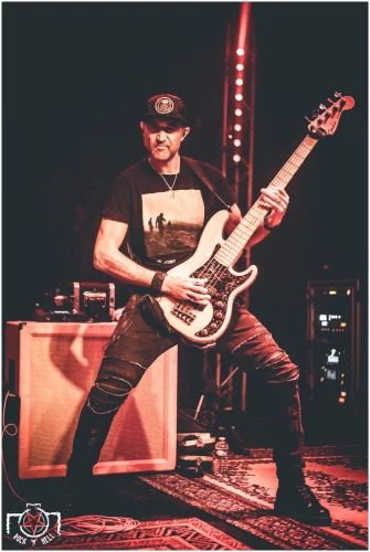 Lone Survivors @ Crossroad, La Rochelle 12.12.25