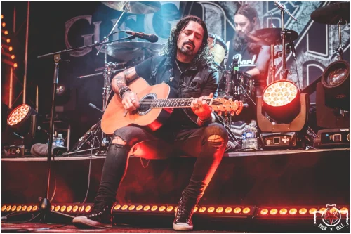 Ronnie-Romero-X-Gus-G-13