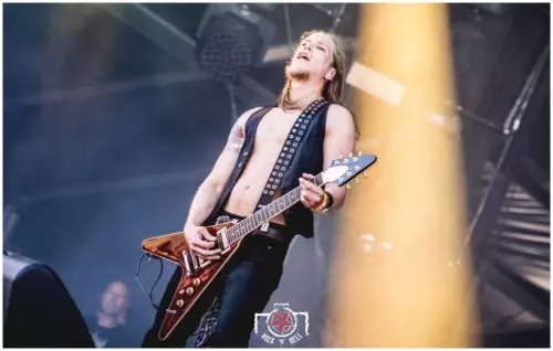 Hellfest 2017 - Day II- The New Roses