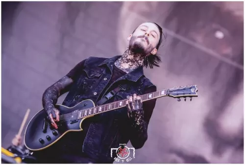 Hellfest 2017 - Day III - Motionless In White