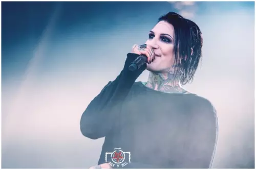 Hellfest 2017 - Day III - Motionless In White