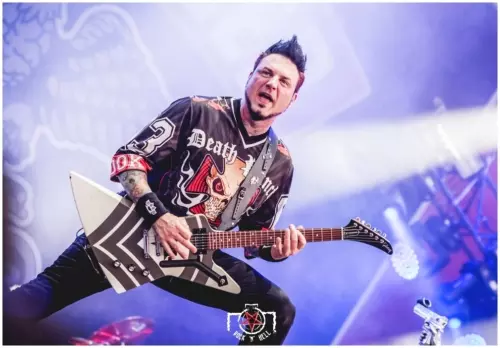 Hellfest 2017 - Day III - Five Finger Death Punch