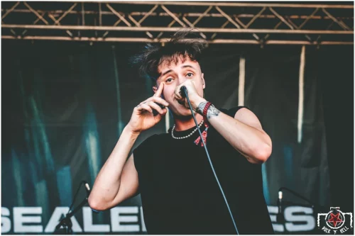 iced-sealed-eyes-666-festival-6